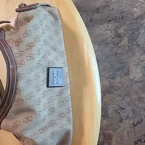 Dooney & Bourke Purse